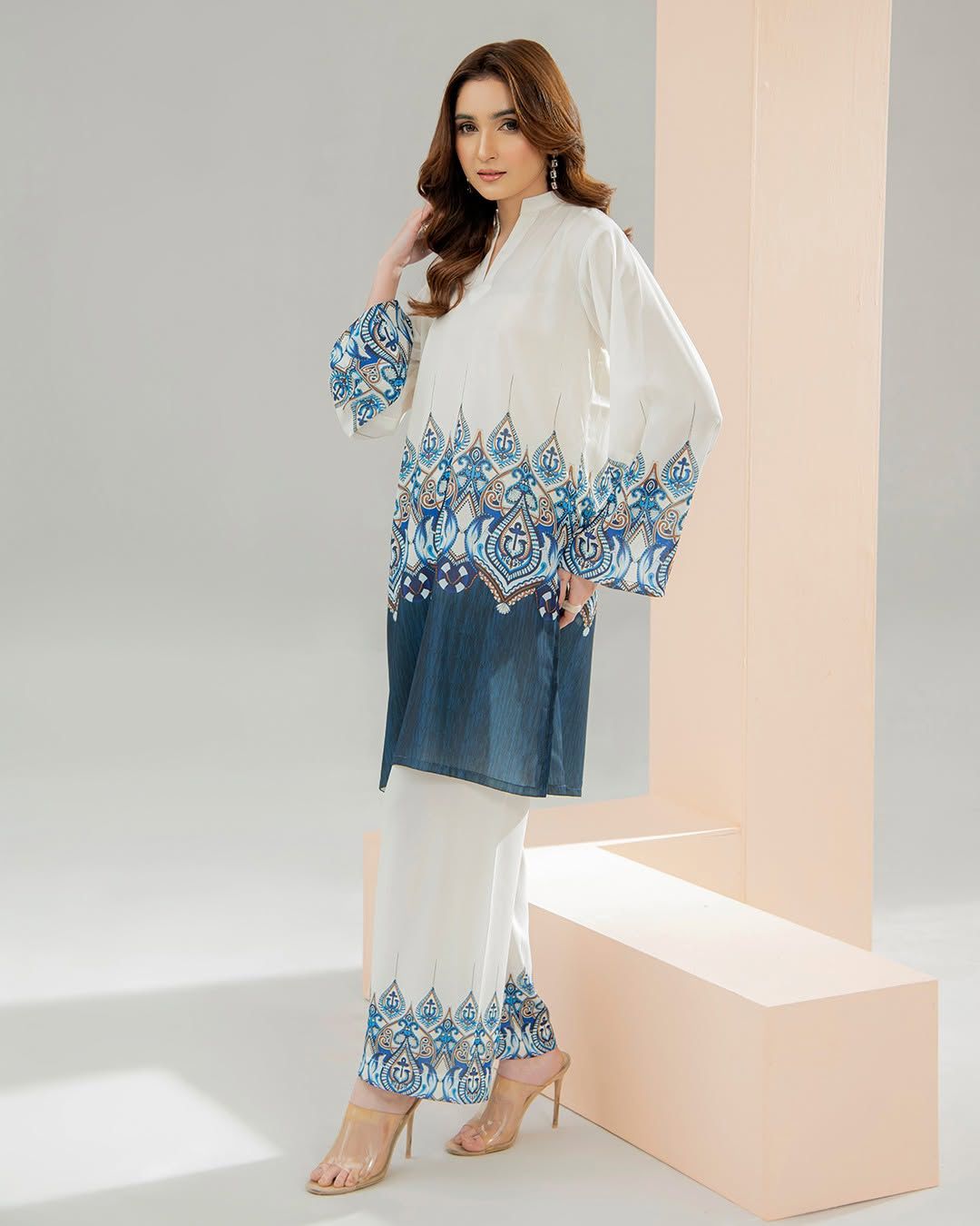 2 Piece Festive Printed Set