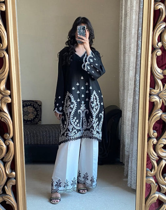Koh-e-Noor 2 Pc Shirt and Trouser